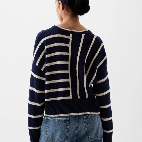 GAP oversized crewneck sweater in navy stripe (S) - Picture 3 of 13